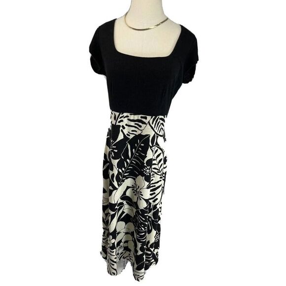 Tommy Bahama Dresses & Skirts - Tommy Bahama Womens Size Small Linen Blend Midi Dress Black Cream Tropical Print